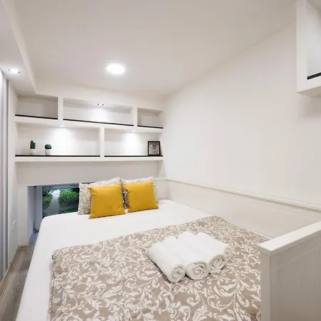 Cozy Next To Fashion St 아파트